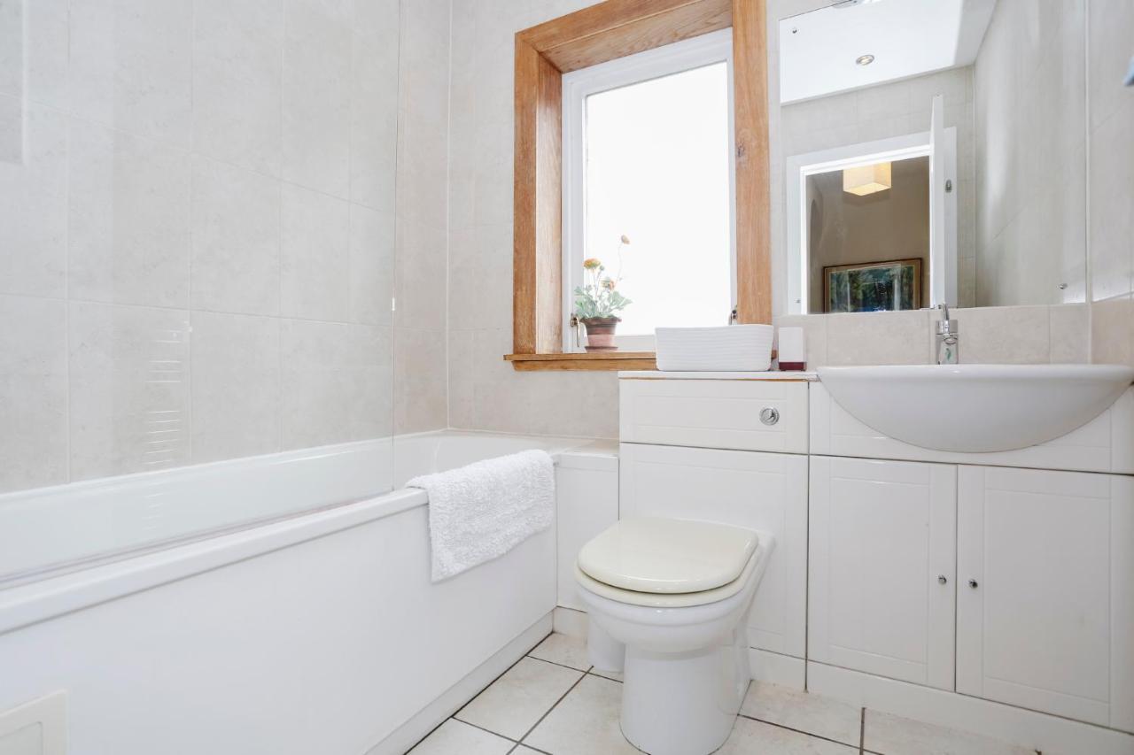 Edinburgh Central 2-Bedroom Old Town Apartment Екстериор снимка